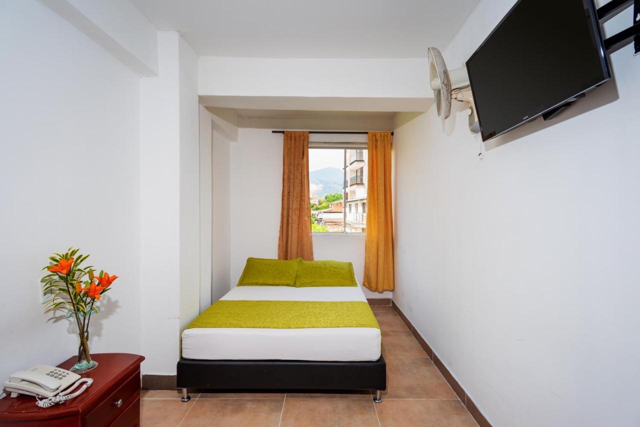 Hotel Ayenda 1234 Imperio 70 Medellín Zewnętrze zdjęcie